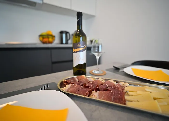 Beballo Znjan Apartamento